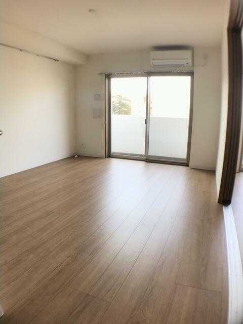 ��ʌ��������܎s��΋�㗢�Q���ڂ̃}���V�����̐Q��