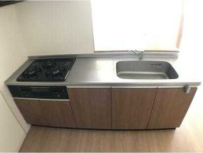 ��ʌ��������܎s��΋�㗢�Q���ڂ̃}���V�����̌����O��