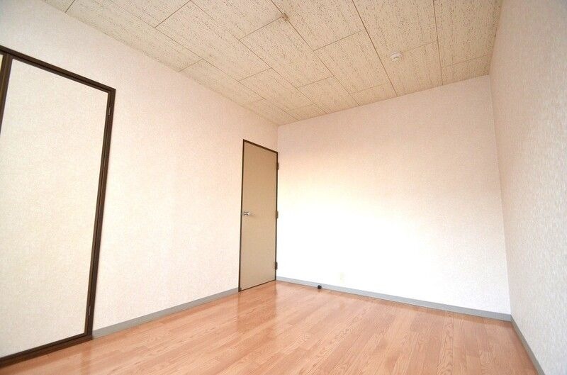 ��ʌ��������܎s��{��O���P���ڂ̃A�p�[�g�̂��̑������E�X�y�[�X