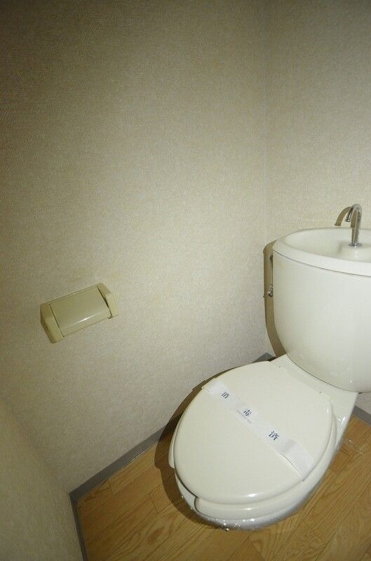 ��ʌ��������܎s��{��O���P���ڂ̃A�p�[�g�̃g�C��