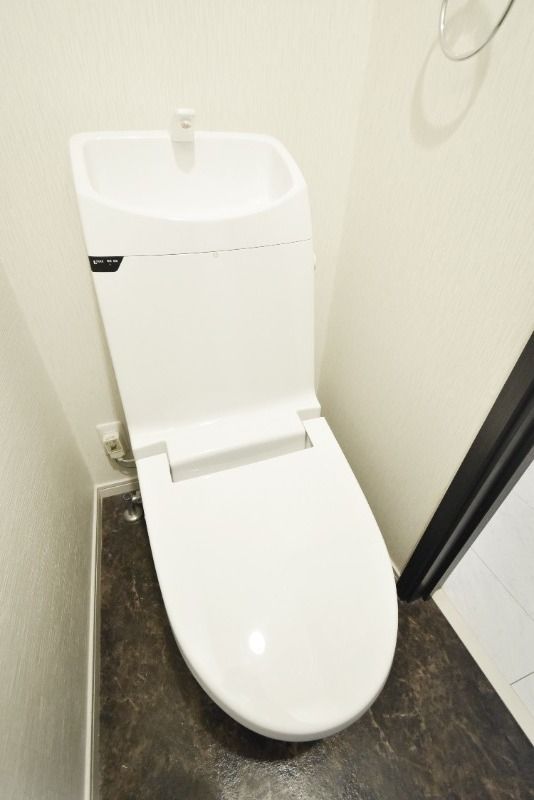 ��ʌ��������܎s��{��听���P���ڂ̃A�p�[�g�̃g�C��