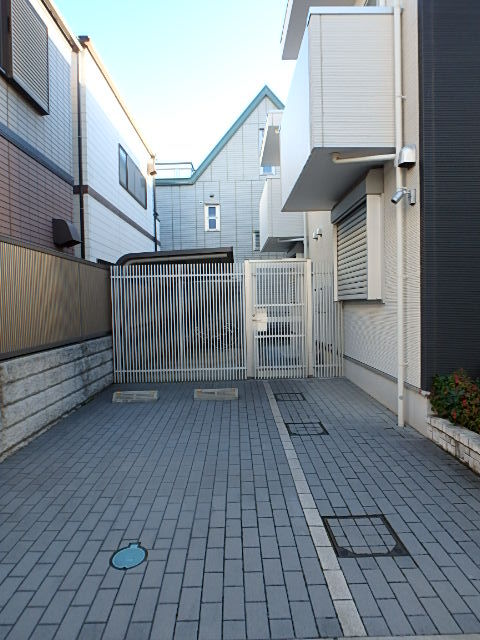 ��ʌ��������܎s��{��听���P���ڂ̃A�p�[�g�̂��̑�