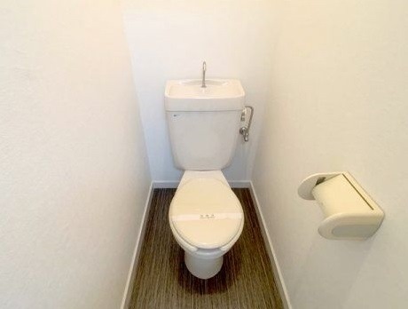 ��ʌ��������܎s����厚��v�ۗ̉Ƃ̃A�p�[�g�̃g�C��