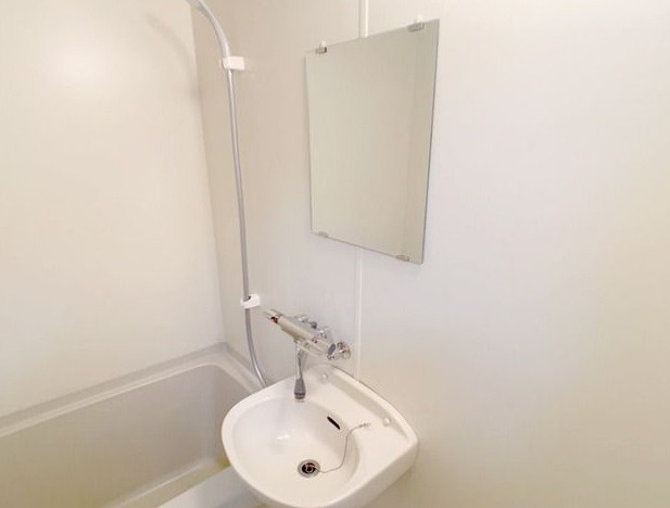 ��ʌ��������܎s����厚��v�ۗ̉Ƃ̃A�p�[�g�̐��ʏ�