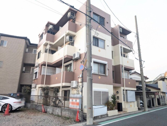 ��ʌ��������܎s�����擌��{�Q���ڂ̃}���V�����̌����O��