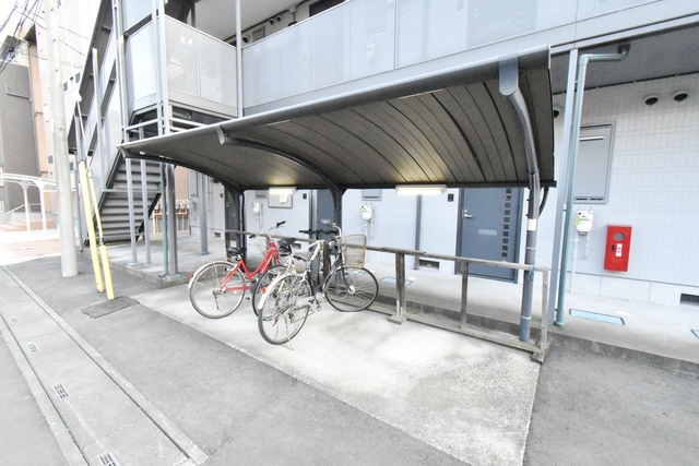 ��ʌ��������܎s��{��㏬���̃A�p�[�g�̂��̑�