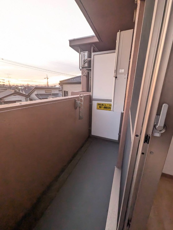 ��ʌ��������܎s�����擌��{�Q���ڂ̃}���V�����̃o���R�j�[