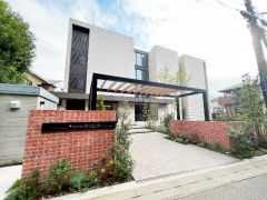 ��ʌ��������܎s��{��O���P����1328-2�̃}���V�����̌����O��