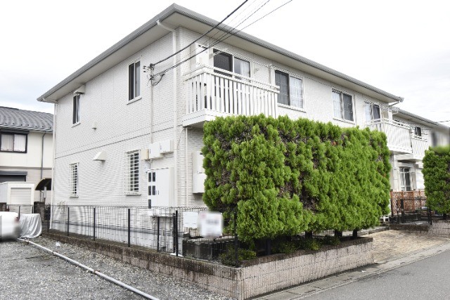 ��ʌ��������܎s����厚���m��1282-6�̃A�p�[�g�̌����O��