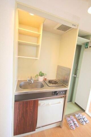 ��ʌ��������܎s�������a�c���Q���ڂ̃}���V�����̃L�b�`��