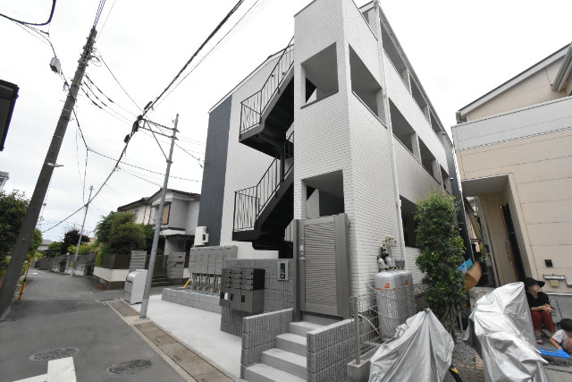 ��ʌ��������܎s������厚�@��936-2�̃A�p�[�g�̌����O��