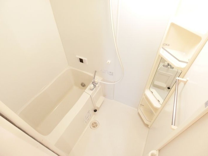 ��ʌ��������܎s��{��O���S���ڂ̃A�p�[�g�̃o�X