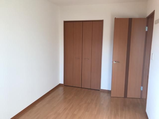 ��ʌ�����s���s�o�H�S���ڂ̃A�p�[�g�̂��̑������E�X�y�[�X