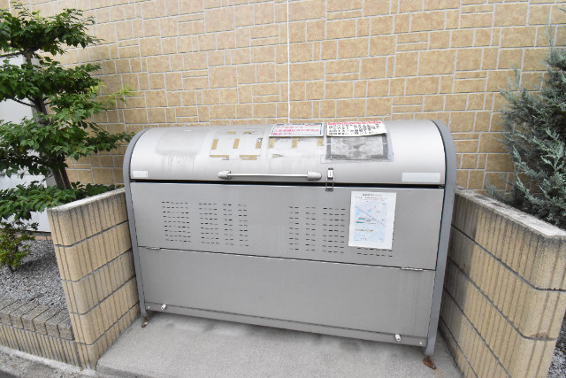 ��ʌ�����s���s�o�H�S���ڂ̃A�p�[�g�̂��̑�