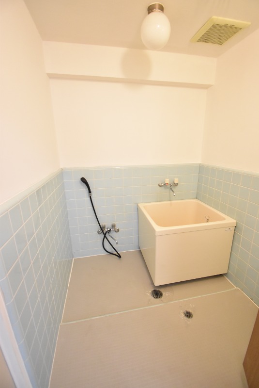 ��ʌ�����s�k�����̃}���V�����̃o�X