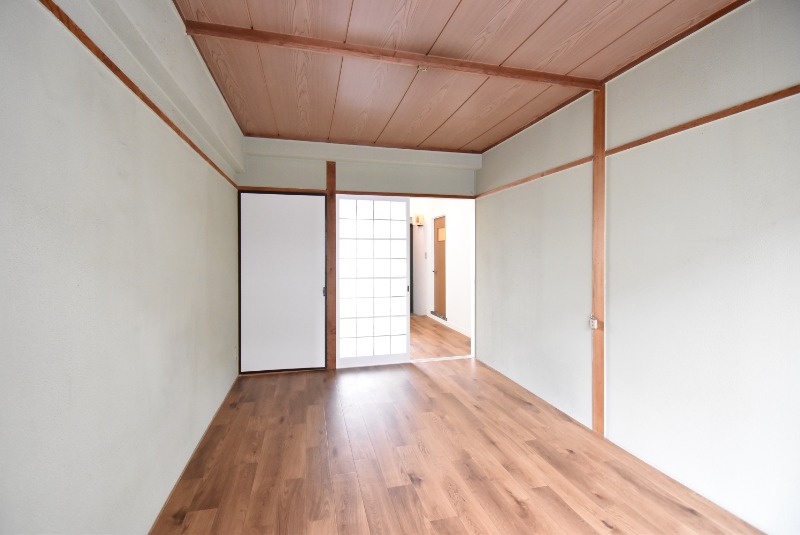 ��ʌ�����s�k�����̃}���V�����̂��̑������E�X�y�[�X