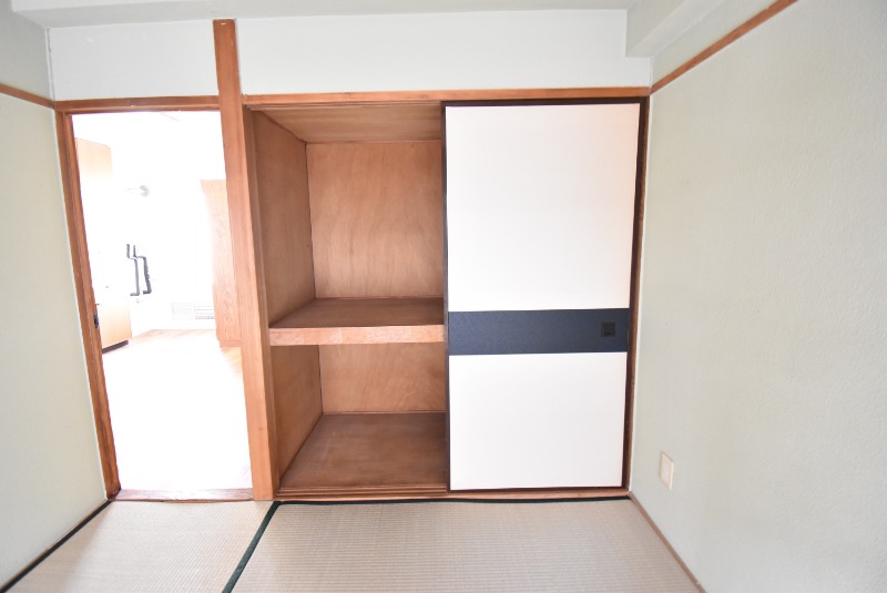 ��ʌ�����s�k�����̃}���V�����̎��[