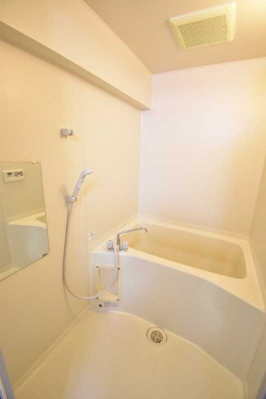 ��ʌ��������܎s��{��y�蒬�R���ڂ̃}���V�����̃o�X