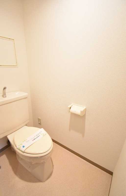 ��ʌ��������܎s��{��y�蒬�R���ڂ̃}���V�����̃g�C��