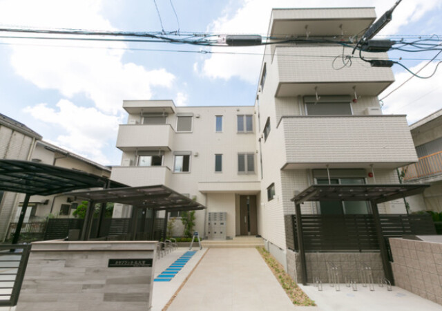 ��ʌ��������܎s��{��y�蒬�R����231-1�̃}���V�����̌����O��