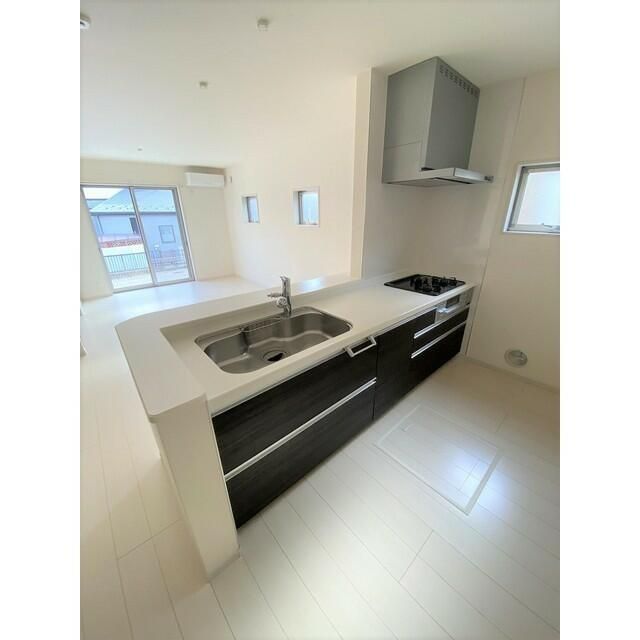 ��ʌ��������܎s��΋�{���Q���ڂ̈�ˌ��ẴL�b�`��