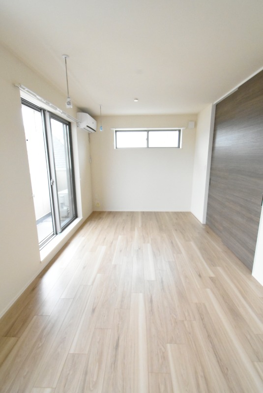 ��ʌ��������܎s��{��y�蒬�R���ڂ̃}���V�����̐Q��