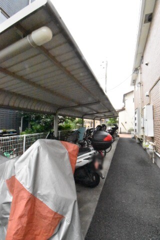 ��ʌ������s�����Q���ڂ̃A�p�[�g�̂��̑�