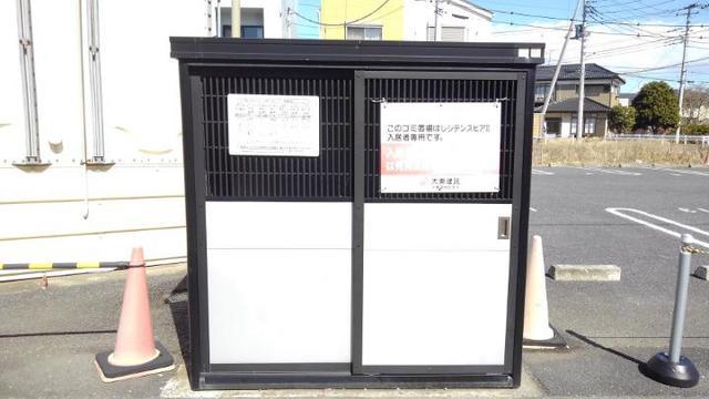 ��ʌ������s��ʖ�̃}���V�����̂��̑�