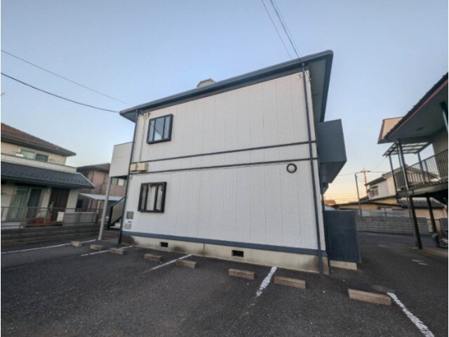 ��ʌ��������܎s��΋���q�S����30-32�̃A�p�[�g�̌����O��