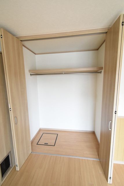 ��ʌ��������܎s��΋���q�S���ڂ̃A�p�[�g�̎��[