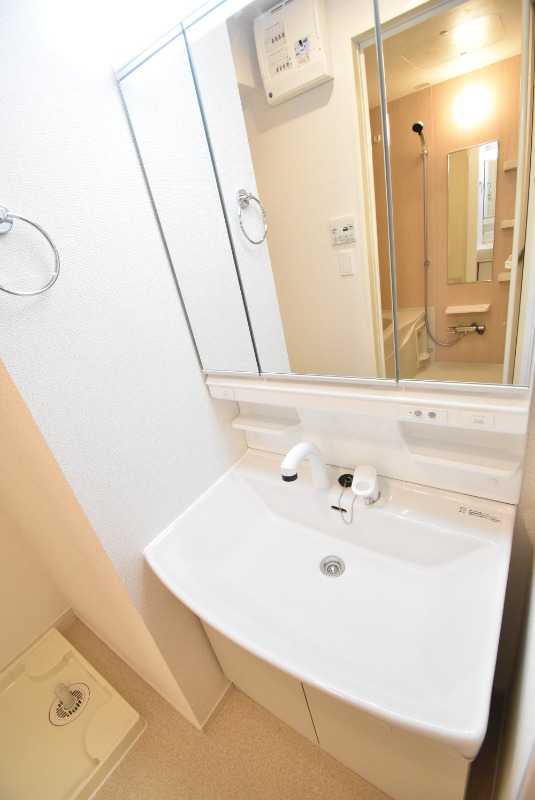 ��ʌ��������܎s����厚��v�ۗ̉Ƃ̃A�p�[�g�̐��ʏ�