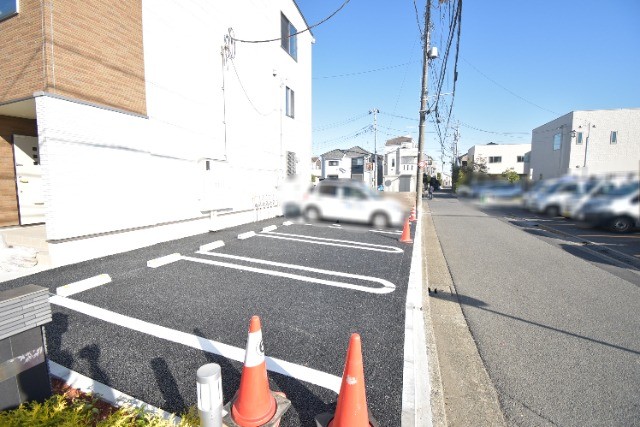 ��ʌ��������܎s����厚��v�ۗ̉Ƃ̃A�p�[�g�̒��ԏ�