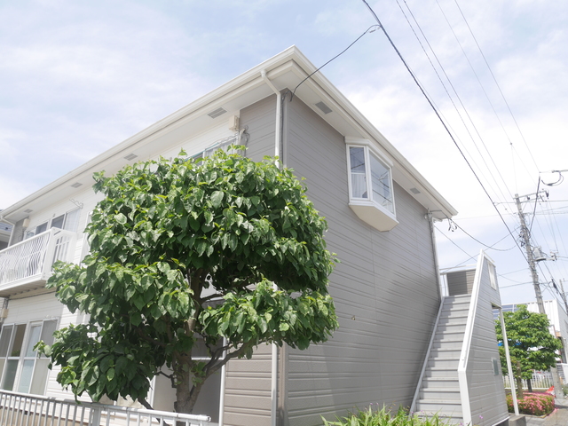 ��ʌ�����s�ܔԒ��̃A�p�[�g�̃G���g�����X