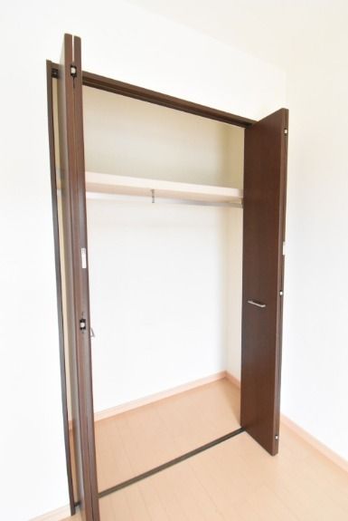 ��ʌ��������܎s��{��k�ܒ��Q���ڂ̃A�p�[�g�̎��[