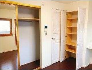 ��ʌ��������܎s�΋擌���R���ڂ̃A�p�[�g�̋��ԁE���r���O