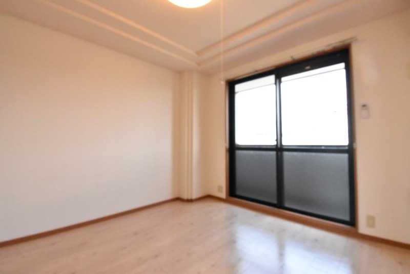 ��ʌ������s�ԌI�S���ڂ̃}���V�����̂��̑������E�X�y�[�X