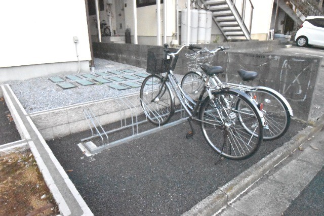 ��ʌ��������܎s�΋擌���R���ڂ̃A�p�[�g�̂��̑�