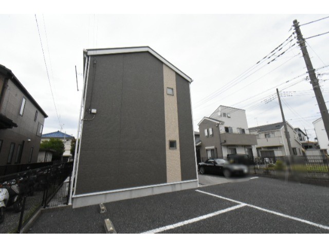 ��ʌ��������܎s��΋���̏o��3-33-1�̃A�p�[�g�̌����O��