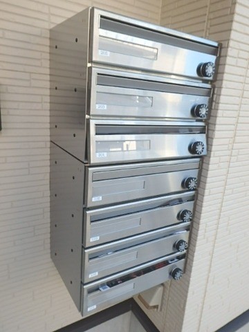 ��ʌ�����s�{���R���ڂ̃A�p�[�g�̂��̑�