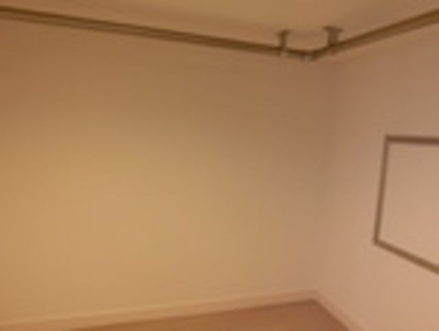 ��ʌ��������܎s�k��ޗǒ��̃A�p�[�g�̎��[