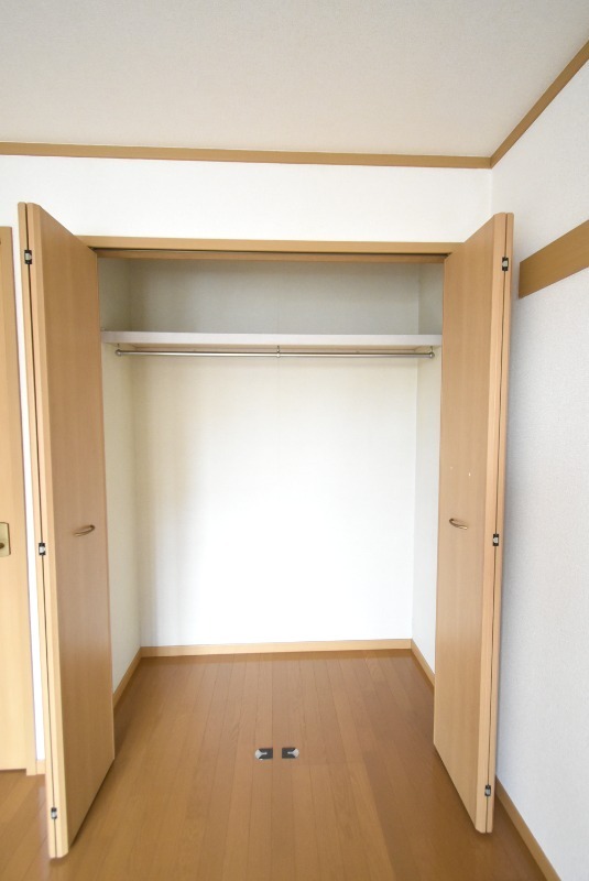 ��ʌ��@�c�s�厚���R�̃A�p�[�g�̎��[