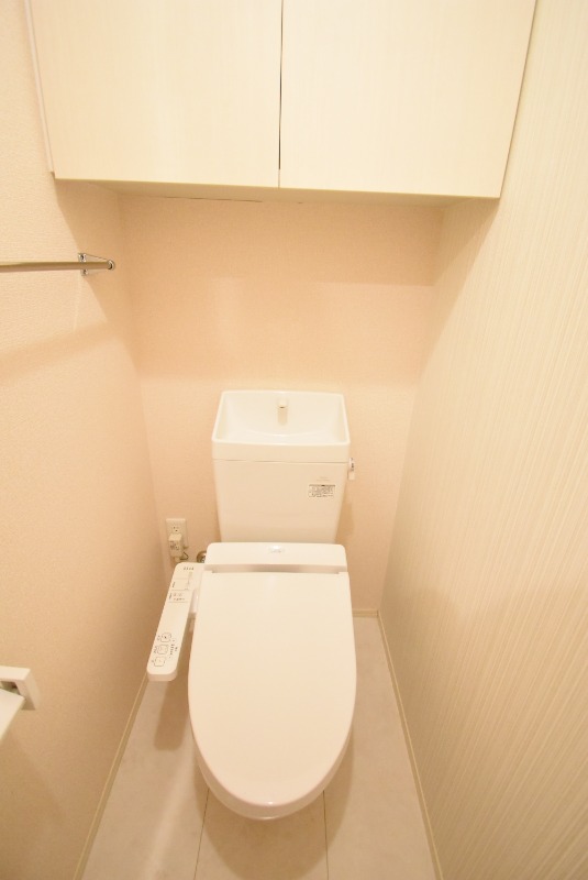 ��ʌ������s�����̃A�p�[�g�̃g�C��