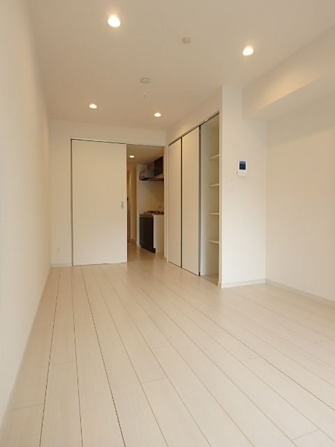 ��ʌ��������܎s��{��{���T���ڂ̃}���V�����̋��ԁE���r���O