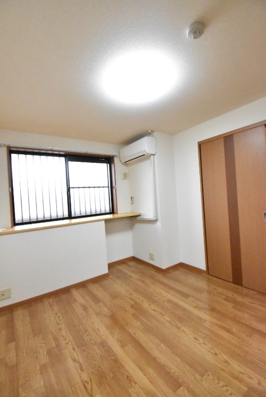 ��ʌ�����s�厚���s�g���̃}���V�����̂��̑������E�X�y�[�X