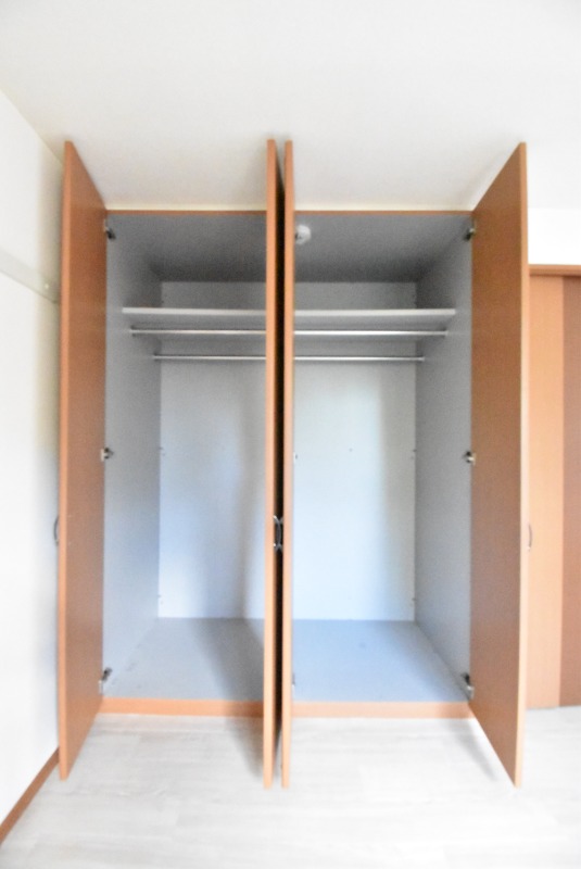 ��ʌ�����s�厚���s�g���̃}���V�����̎��[