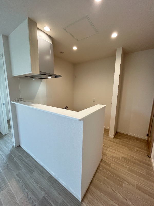 ��ʌ��������܎s�k����i���P���ڂ̃A�p�[�g�̃L�b�`��