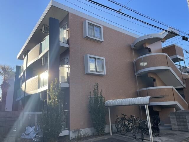 ��ʌ��������܎s�������˂S���ڂ̃}���V�����̌����O��