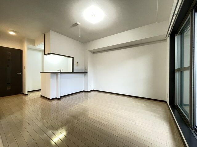 ��ʌ��������܎s�������˂S���ڂ̃}���V�����̋��ԁE���r���O