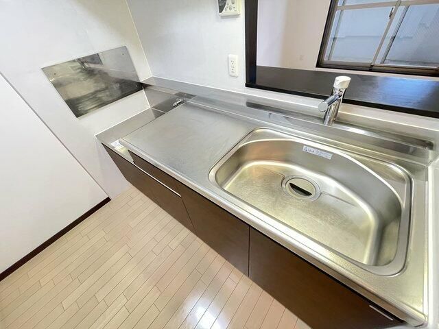 ��ʌ��������܎s�������˂S���ڂ̃}���V�����̃L�b�`��