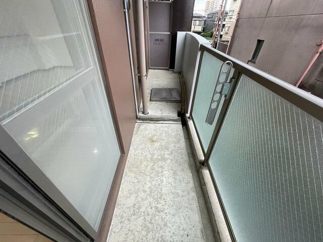 ��ʌ��������܎s�������˂S���ڂ̃}���V�����̃o���R�j�[